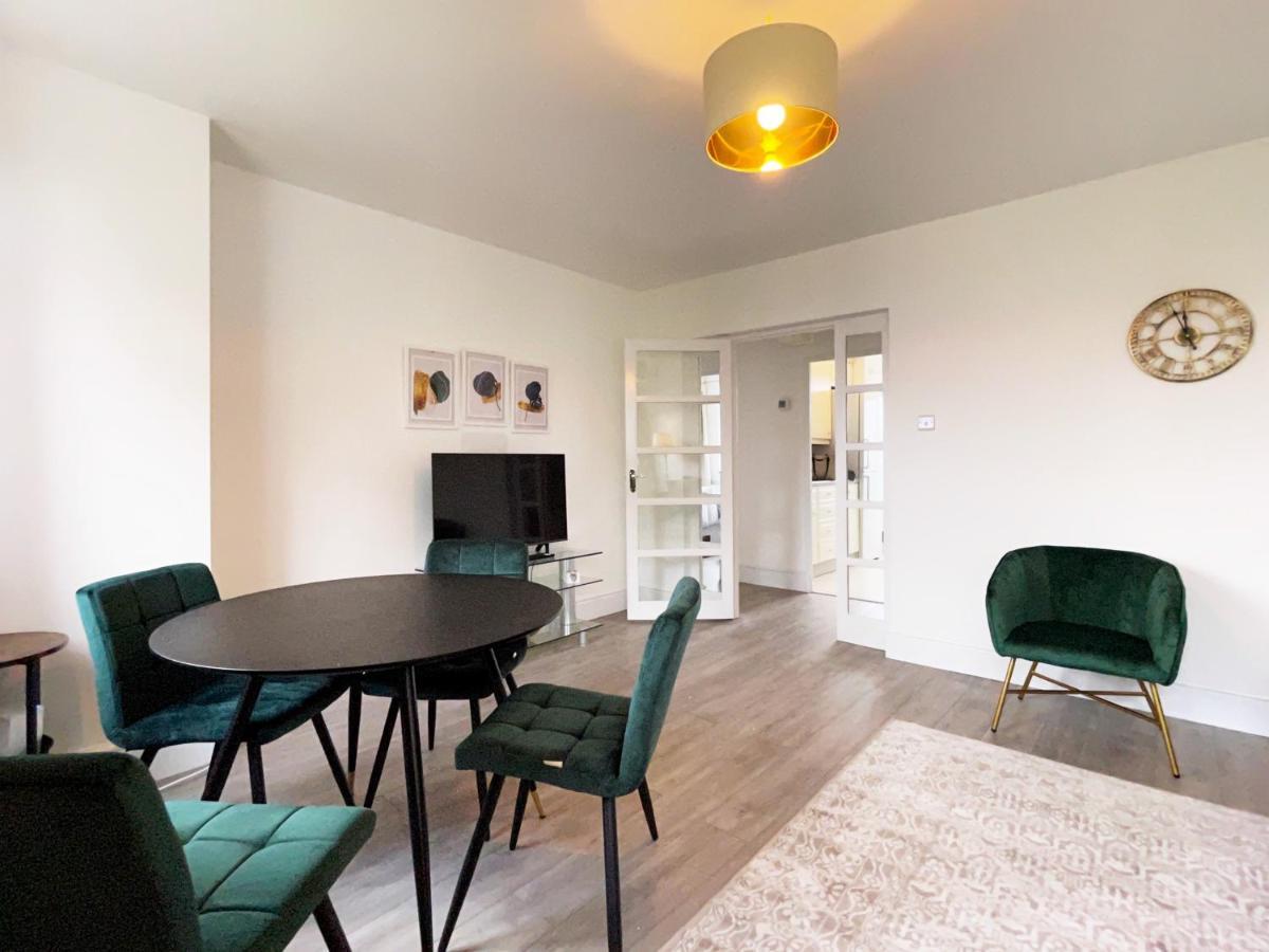 Sophie Place In Vauxhall - 3 Double Beds, 1 Sofa Bed, Spacious Londres Exterior foto