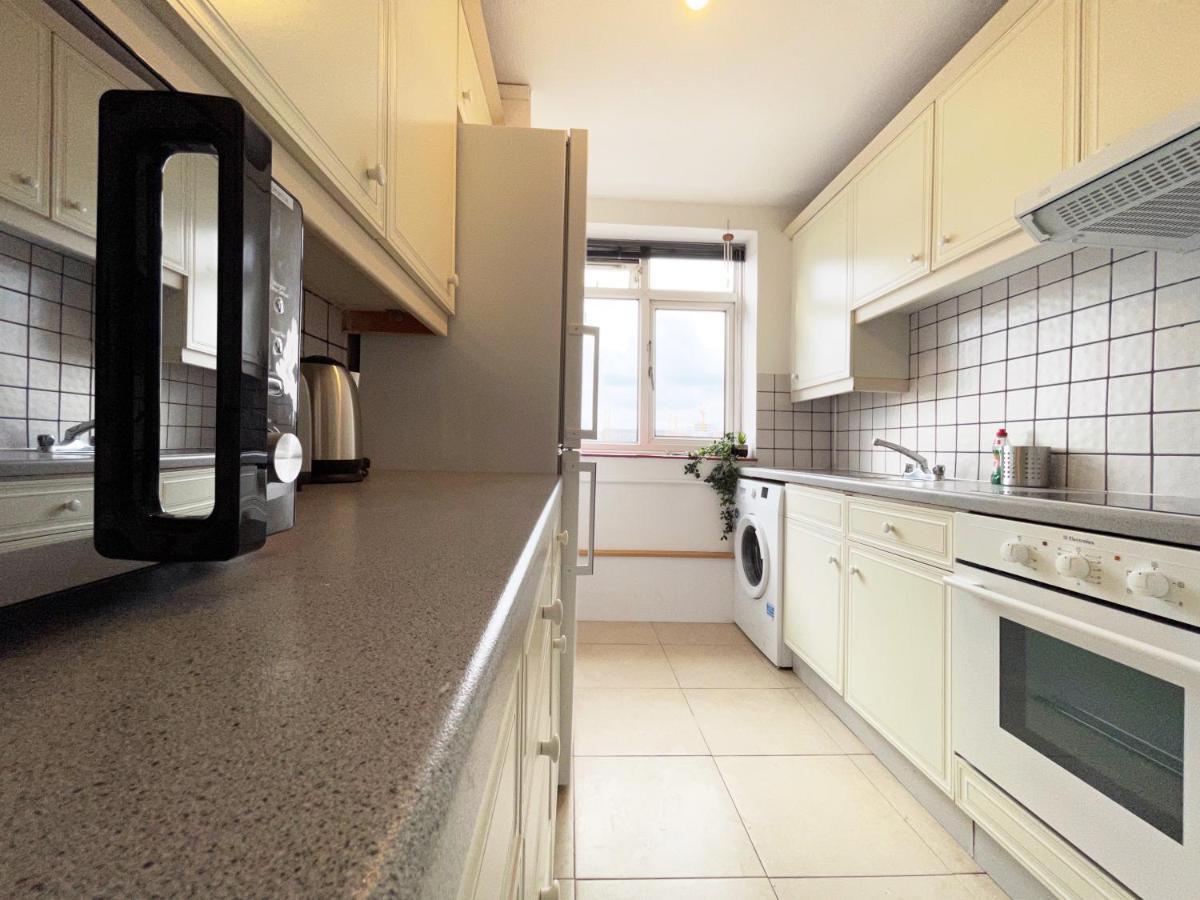 Sophie Place In Vauxhall - 3 Double Beds, 1 Sofa Bed, Spacious Londres Exterior foto