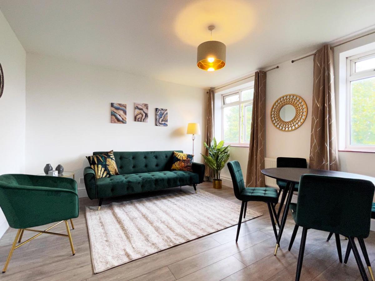 Sophie Place In Vauxhall - 3 Double Beds, 1 Sofa Bed, Spacious Londres Exterior foto