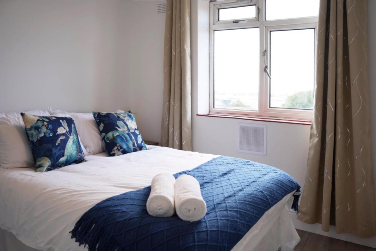 Sophie Place In Vauxhall - 3 Double Beds, 1 Sofa Bed, Spacious Londres Exterior foto