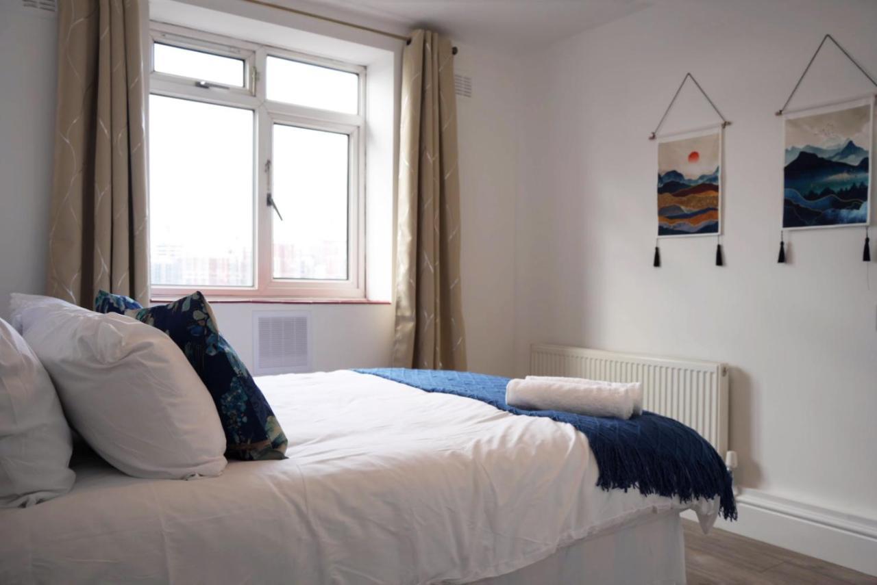 Sophie Place In Vauxhall - 3 Double Beds, 1 Sofa Bed, Spacious Londres Exterior foto